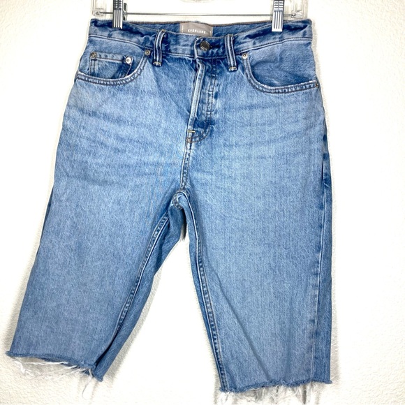 Everlane Women's O-S Boy Friend Cut Off Denim Shorts 27 Light Wash Button Fly - Picture 3 of 12